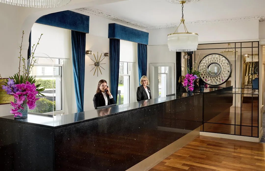 The Sandymount Hotel-1